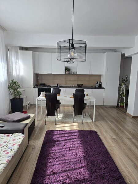 Bucurestii Noi, in spatele teatrului Masca